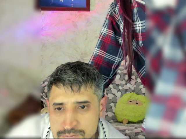 VIP17CoupleDream live cam on BongaCams