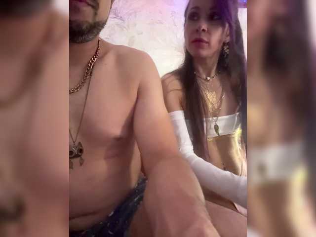 VIP17CoupleDream live cam on BongaCams