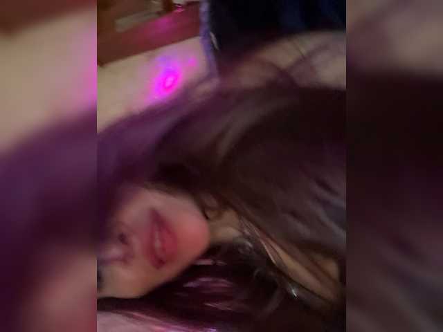 VIP17CoupleDream live cam on BongaCams