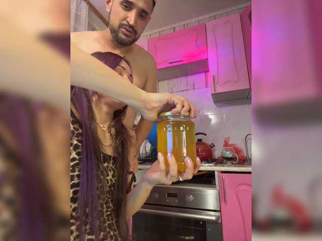 VIP17CoupleDream live cam on BongaCams