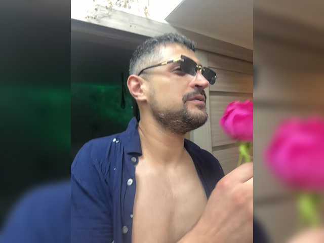 VIP17CoupleDream live cam on BongaCams