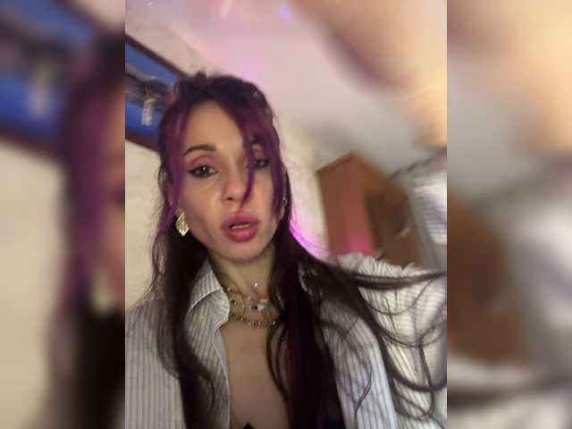 VIP17CoupleDream live cam on BongaCams