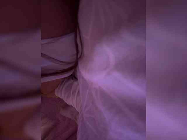 VIP17CoupleDream webcam