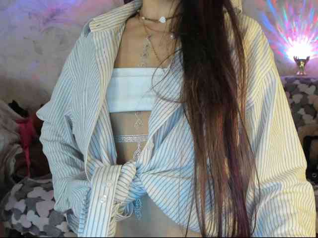 Ajara_Gujuu webcam