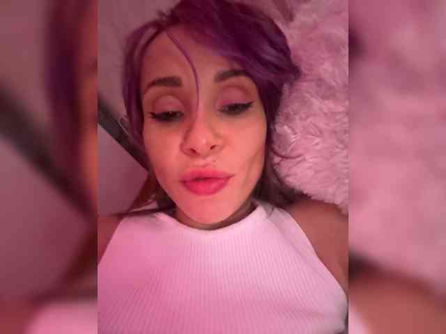 VIP17CoupleDream webcam