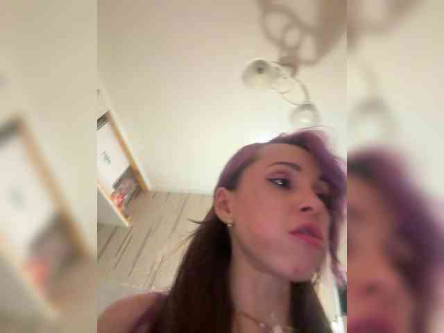 VIP17CoupleDream webcam