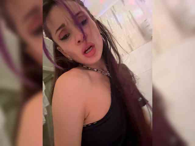Ajara_Gujuu webcam