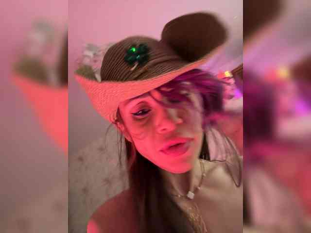 VIP17CoupleDream webcam