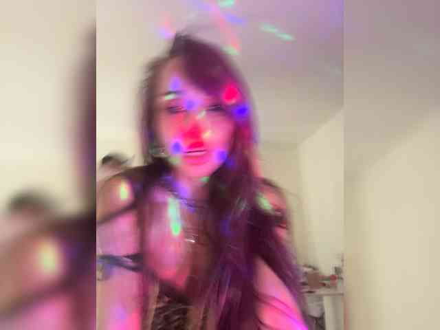 Ajara_Gujuu webcam