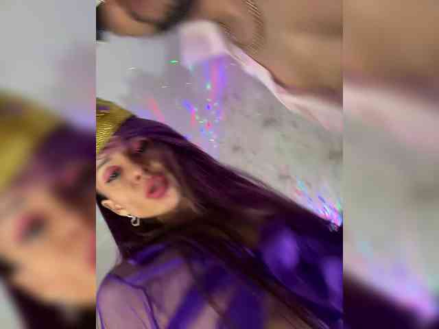 VIP17CoupleDream Live Webcam on BongaCams