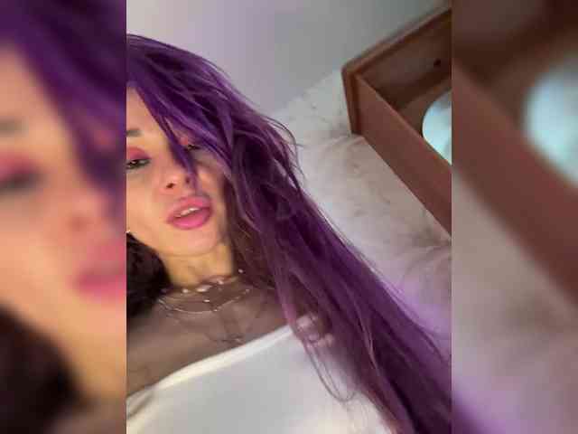 VIP17CoupleDream Live Webcam on BongaCams