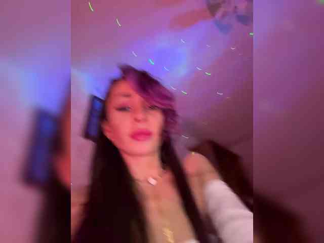 VIP17CoupleDream webcam