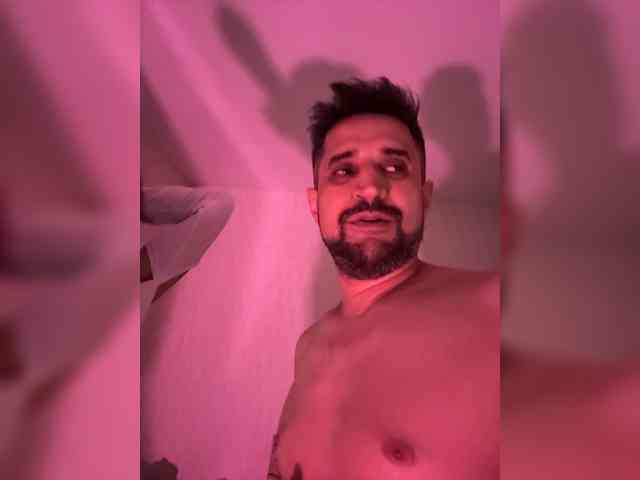 VIP17CoupleDream webcam