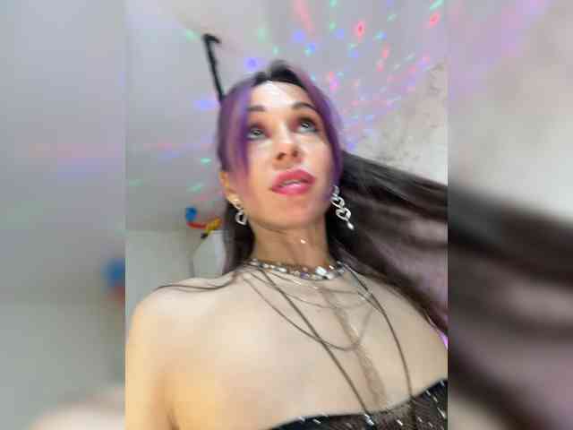 Ajara_Gujuu webcam