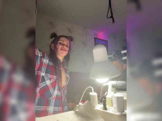 VIP17CoupleDream webcam