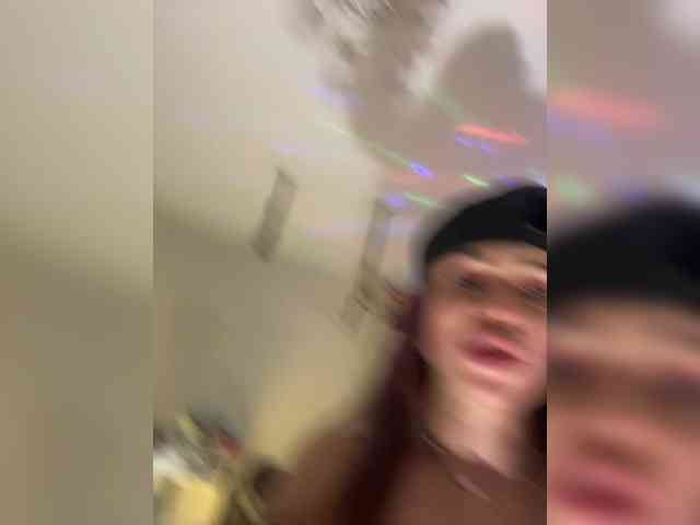 Ajara_Gujuu webcam