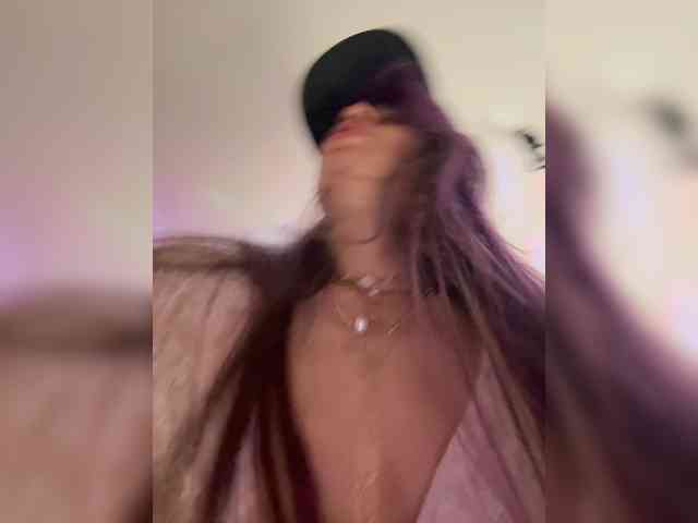 Ajara_Gujuu webcam