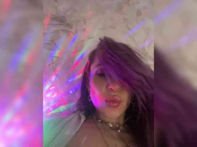 Ajara_Gujuu webcam
