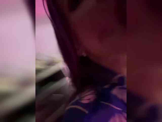 VIP17CoupleDream webcam