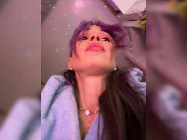 VIP17CoupleDream webcam