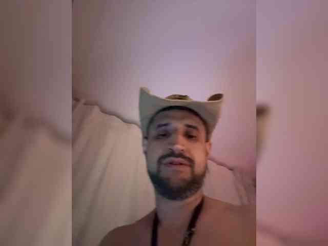 VIP17CoupleDream webcam