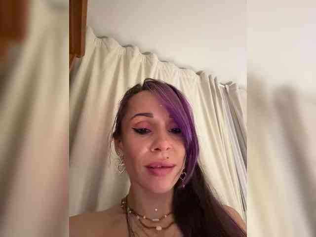Ajara_Gujuu webcam