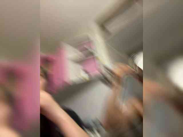 VIP17CoupleDream webcam