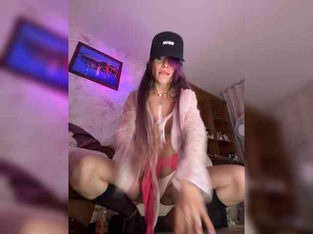VIP17CoupleDream webcam