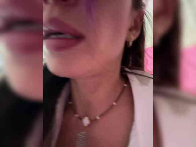 VIP17CoupleDream webcam