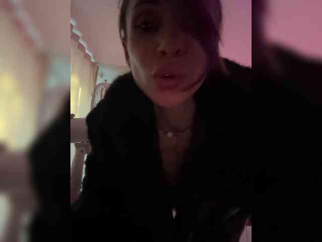 VIP17CoupleDream webcam