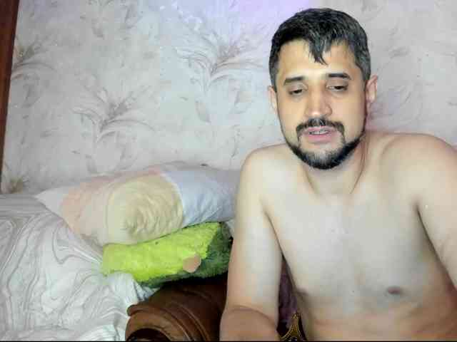 VIP17CoupleDream webcam