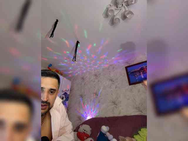 Ajara_Gujuu webcam