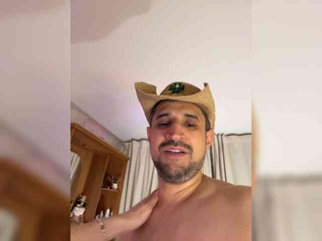 Ajara_Gujuu webcam