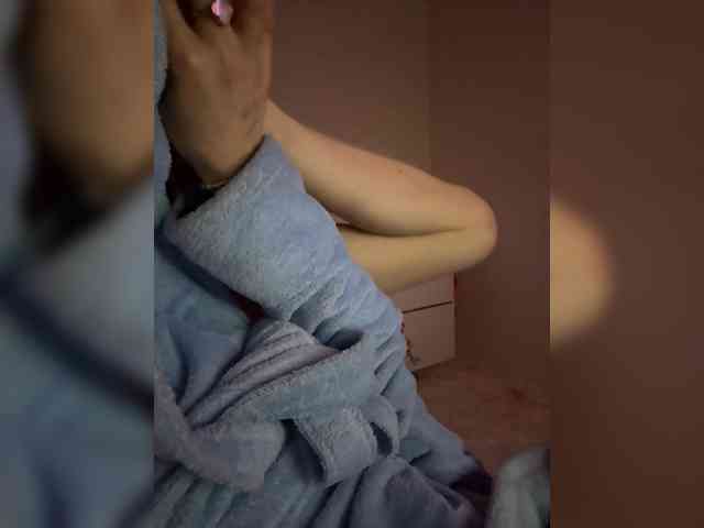 VIP17CoupleDream webcam