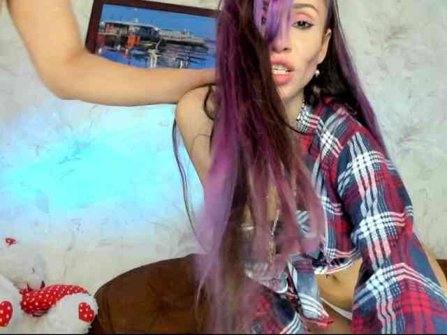 VIP17CoupleDream webcam