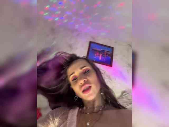 Ajara_Gujuu webcam