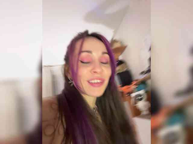Ajara_Gujuu webcam