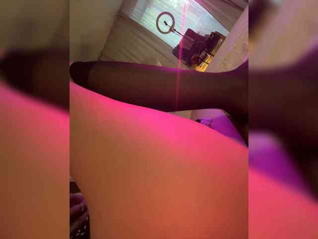 VIP17CoupleDream webcam