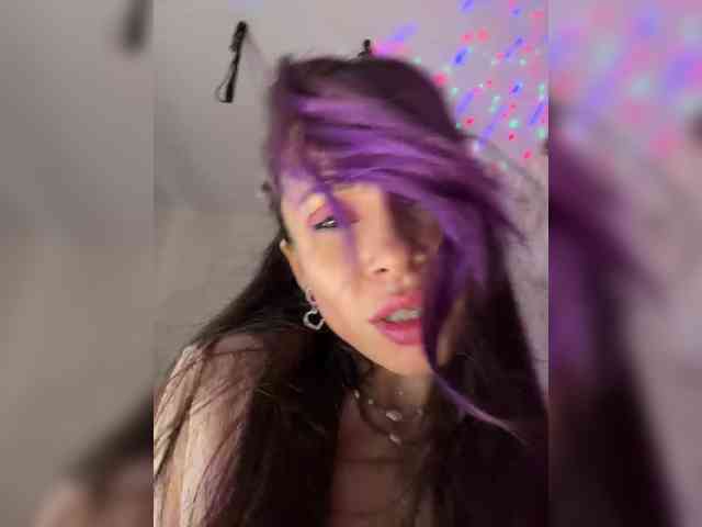 Ajara_Gujuu webcam