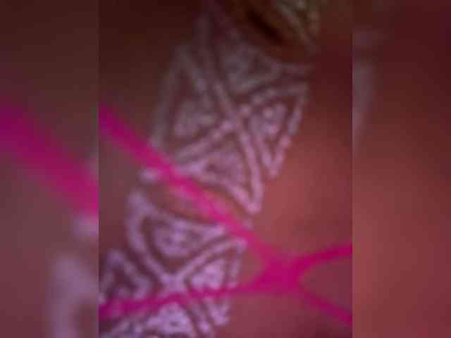 VIP17CoupleDream webcam