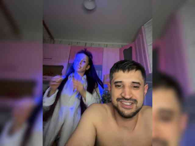 VIP17CoupleDream webcam