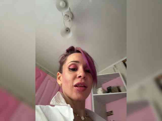 VIP17CoupleDream webcam
