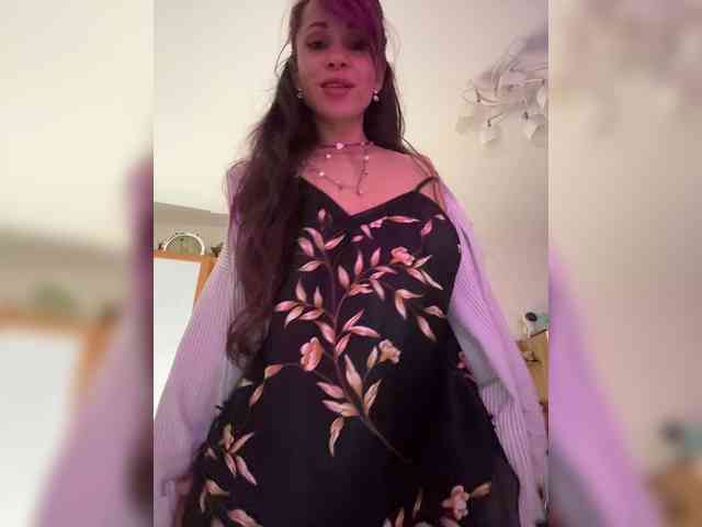 Ajara_Gujuu webcam
