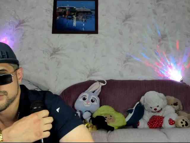Ajara_Gujuu webcam