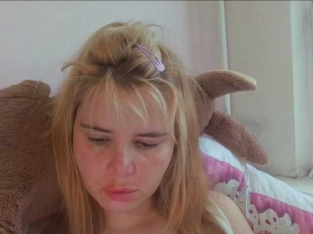 ElenaPleasure live cam on BongaCams