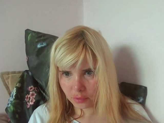 ElenaPleasure live cam on BongaCams