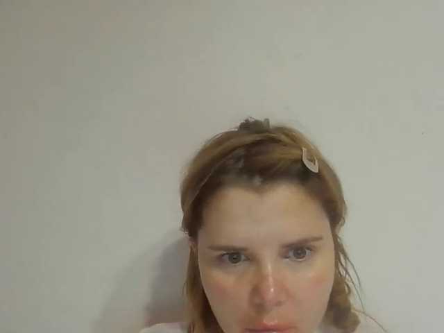 ElenaPleasure live cam on BongaCams
