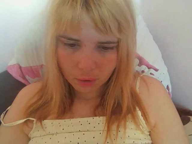 ElenaPleasure live cam on BongaCams