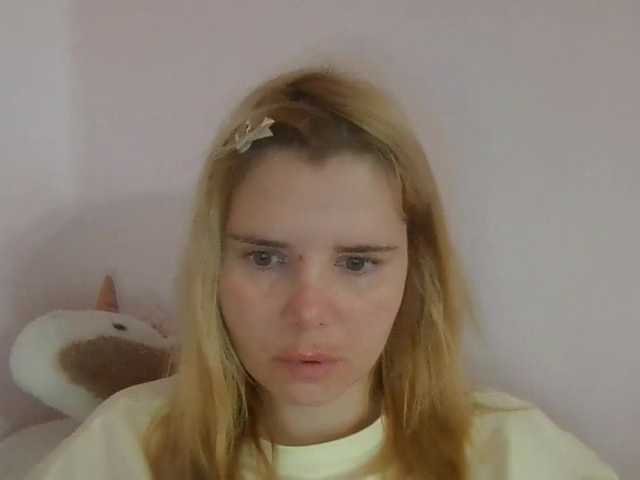 ElenaPleasure live cam on BongaCams