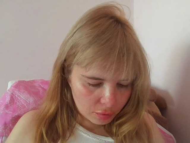 ElenaPleasure live webcam show